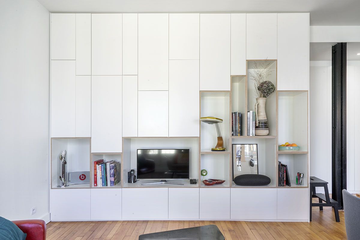 Teljes bútorozás IKEA konyhabútor elemekkel kreatívan egy 50m2-es lakásban - 4 funkció: előszoba, nappali, konyha- és gyerekszoba bútor