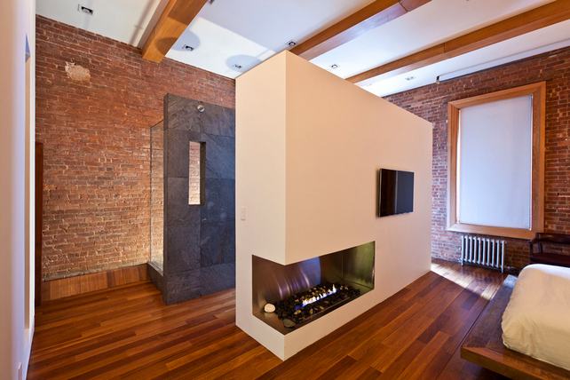 Klasszikus loft nyitott terekkel, meleg tégla és fa felületekkel - Jendretzki stúdió