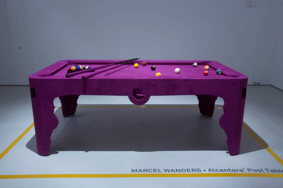 Pink Alcantara biliárdasztal - extravagáns Marcel Wanders design