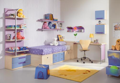 kids-room-decor-blue-violet-1