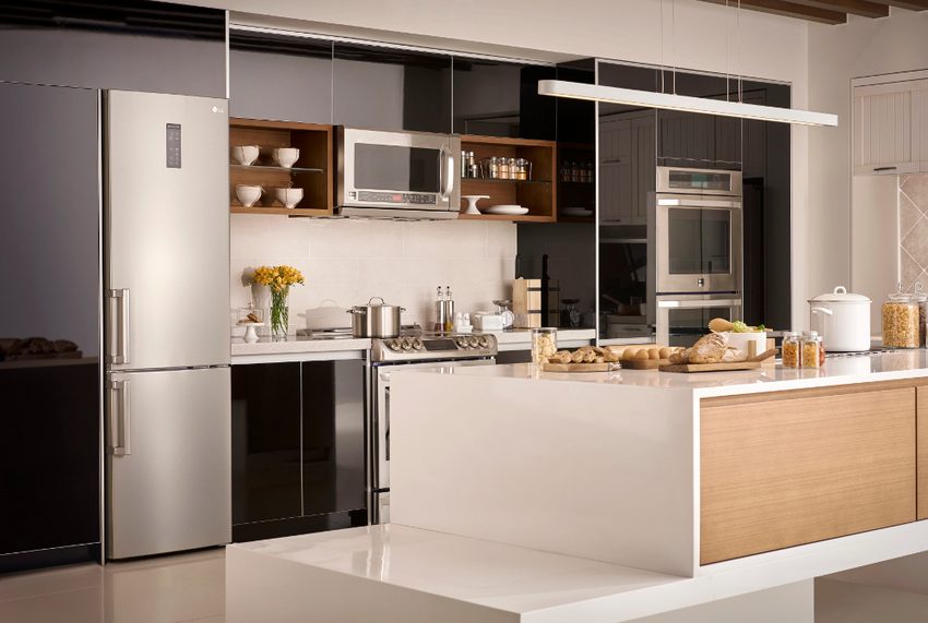 az LG dizájncsapata által megalkotott hűtőszekrény-család kiválóan illeszkedik bármely konyhai enteriőrbe