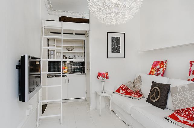 Fehér, modern, praktikus - egy szobás, 21nm-es kis lakás galériával