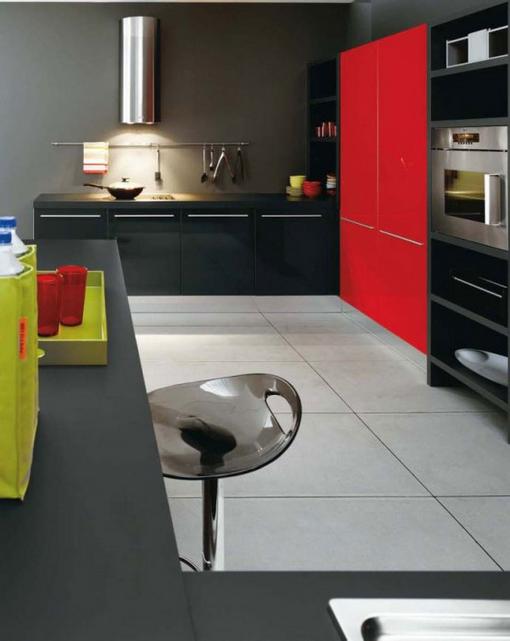 White-black-and-red-kitchen-design-Gio-by-Cesar-3-554x696