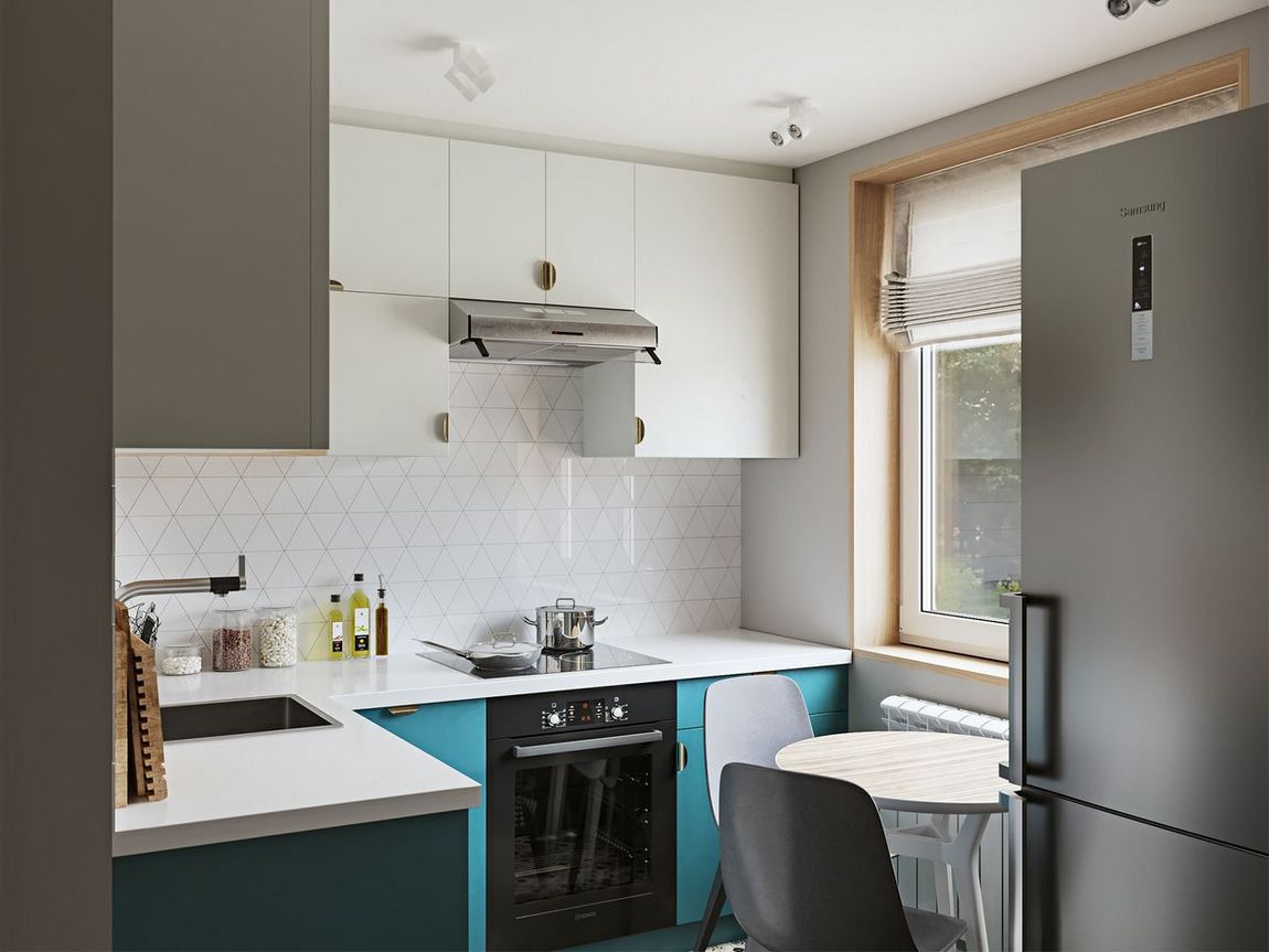 Egy kis konyhában túlzás lehet a kék nagy felületen, de az alábbi konyha alsó szekrényei elegendőek a kék dekorációhoz, a hatás világos és könnyű marad.