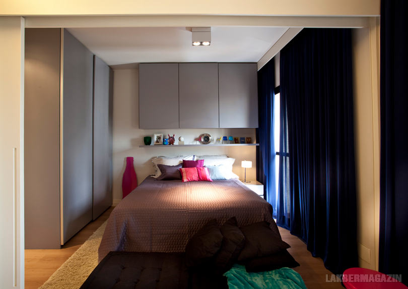 Hálószoba - Kis lakás tágas megjelenéssel, elegáns, nyitott lakberendezéssel