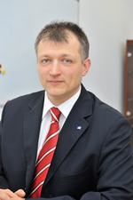 Kaszab Attila, a K&H Biztosító vezérigazgató-helyettese