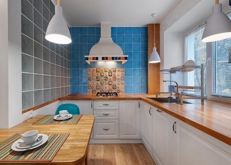 Konyhatervezés felső falra szerelt konyhaszekrények nélkül - modern, tágasabb, szellősebb konyha design