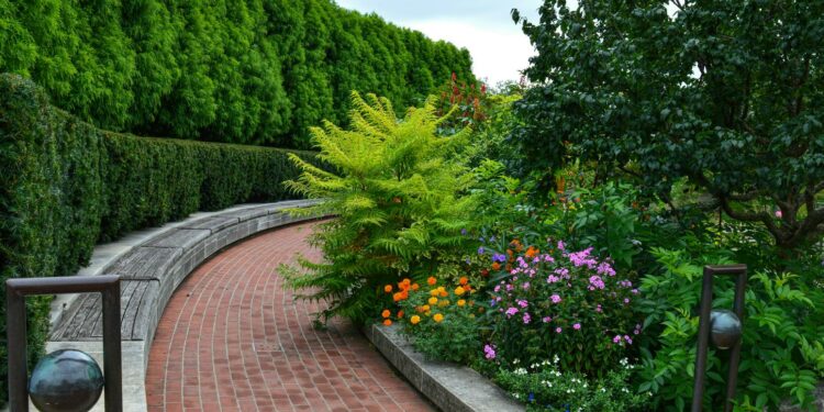 Tégla - egy remek, tartós, látványos kültéri járófelület - ötletek