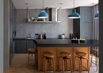 Férfias lakberendezés, kényelem és markáns stílus, új építésű kétszobás legénylakás 70m2-en