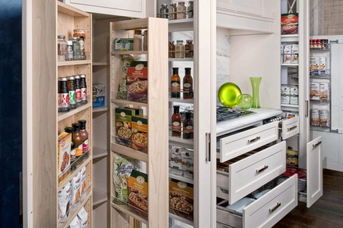 Így tarthatjuk konyhánkat kontroll alatt – rendszerezés, tárolás ötletek, tippek