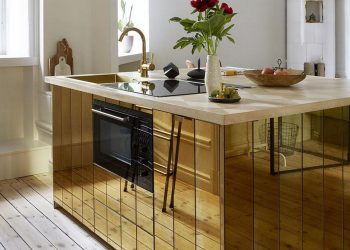 37m2-en két hálóhely, konyhasziget, tükrök és még sok érdekes részlet - 7 remek lakberendezési ötlet egy kis lakásban