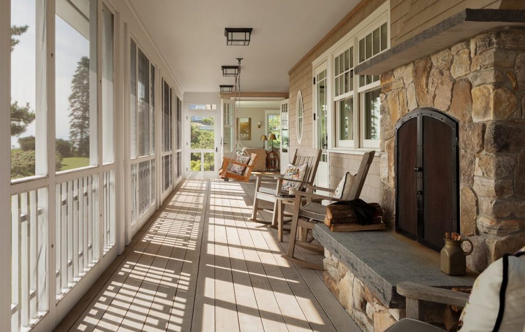 Álomkonyha fa bútorral, zsírkő pultokkal