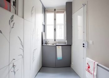 Elképesztően kicsi, mindössze 8m2-es lakás Párizsban