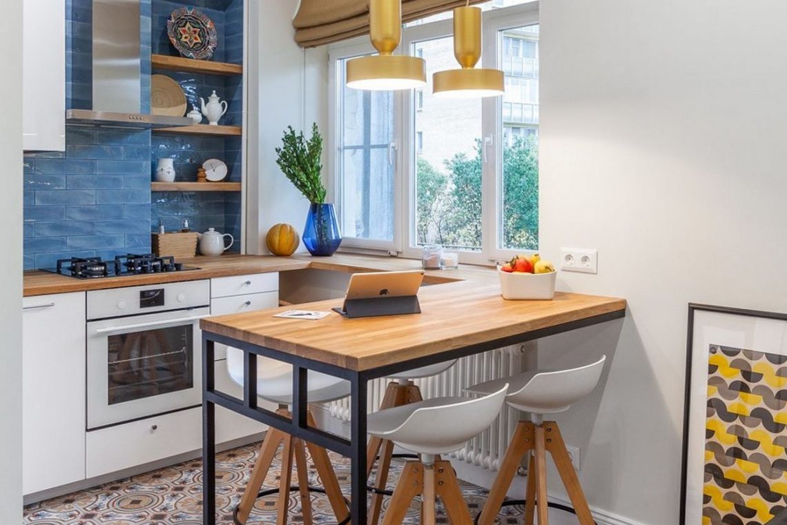 Fiatal pár világosra hangolt lakása szép gyerekszobával - franciás kialakítás, skandináv lakberendezés 44m2-en