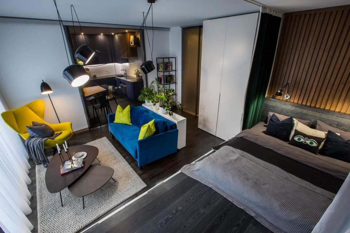 Kis lakás berendezése fiatal egyetemista párnak - nappali és konyha 28m2-es területét kellett praktikusan és kényelmesen kialakítani