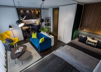 Kis lakás berendezése fiatal egyetemista párnak - nappali és konyha 28m2-es területét kellett praktikusan és kényelmesen kialakítani