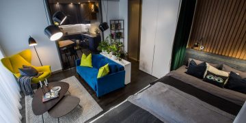 Kis lakás berendezése fiatal egyetemista párnak - nappali és konyha 28m2-es területét kellett praktikusan és kényelmesen kialakítani