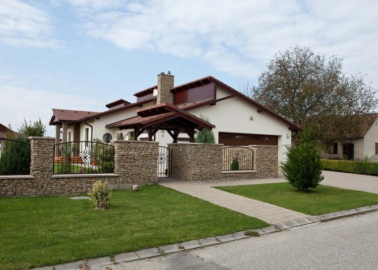 Több mint tégla. Yntelligens építkezés! - Mára alapvető feltétel, hogy környezettudatosan cselekedjünk, és ez vonatkozik az új társas házak, okos családi házak építésére is