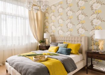 Középső helyiségben konyha étkezővel, dolgozósarok a beépített erkélyen - fiatal házaspár háromszobás, 74m2-es lakása