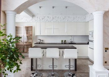 Modern bútor rusztikus környezetben