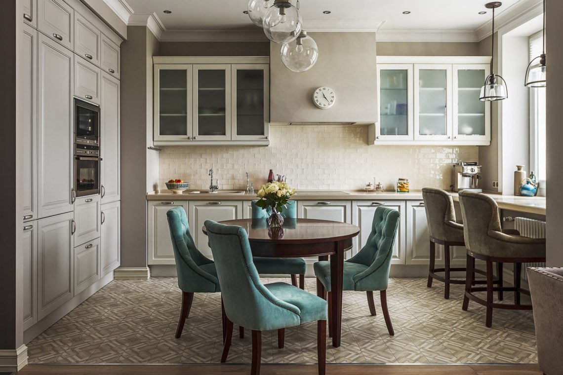 Amerikai lakberendezés, kényelem és természetesség nagyvárosi lakásban