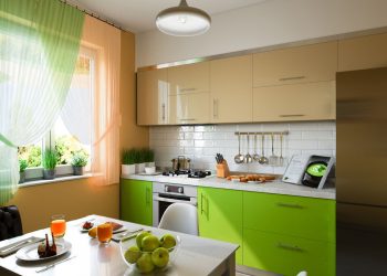 konyhabútor menta és bézs színekkel