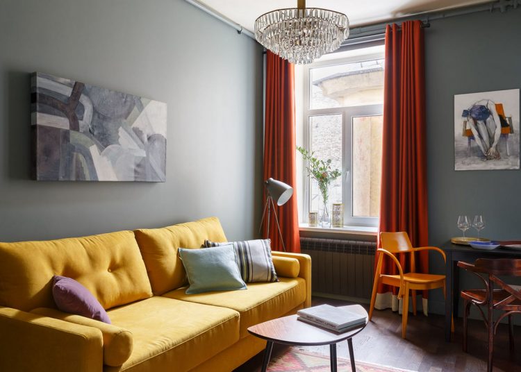 Szép terrakotta szín hálószobában, 56m2-es alaprajz javítása, egyedi színek minden helyiségben