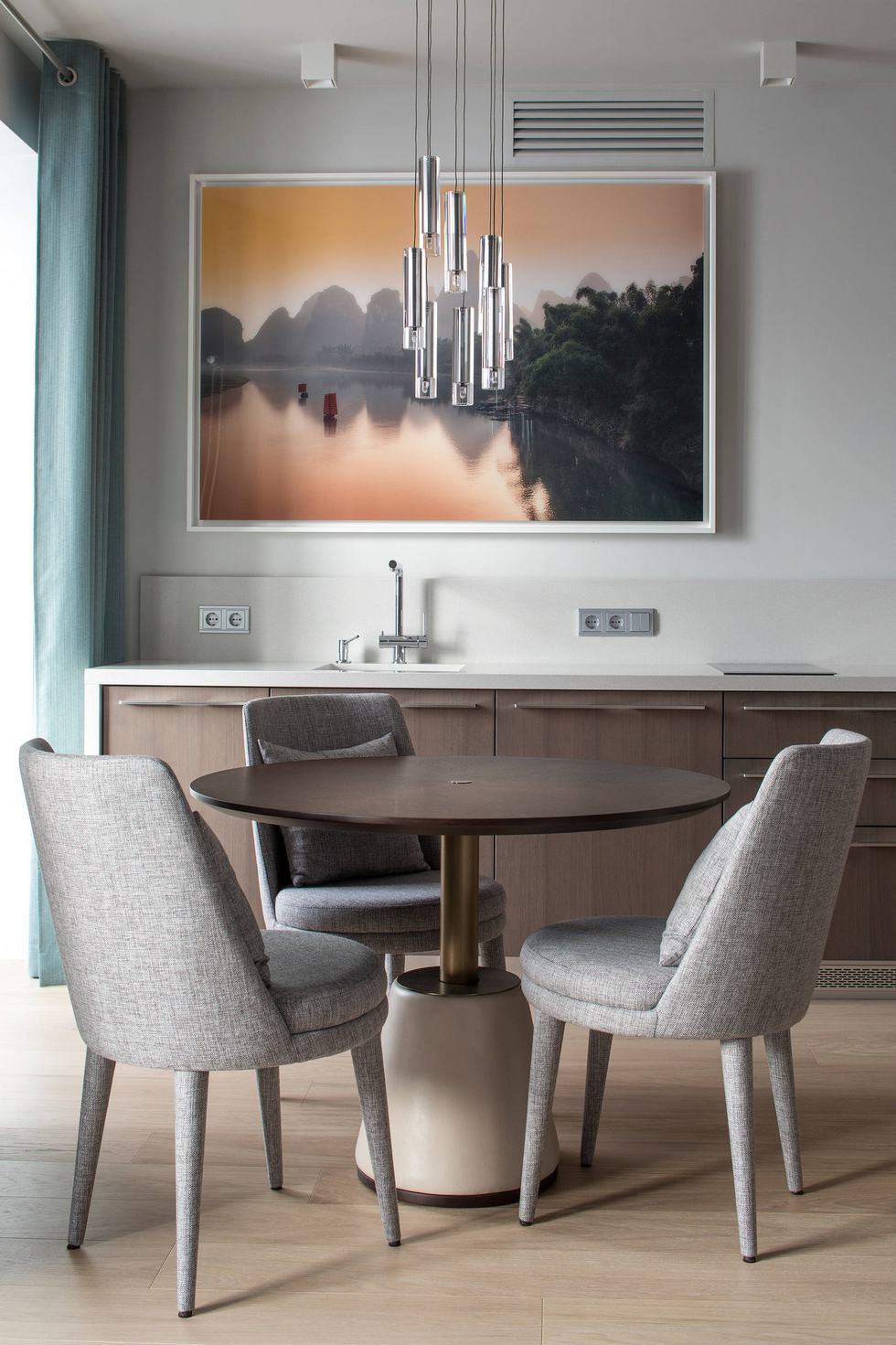 Tökéletesen ízléses, szép berendezés, nyugodt harmonikus dekoráció fiatal férfi 58m2-es lakásában Tökéletesen ízléses, szép berendezés, nyugodt harmonikus dekoráció fiatal férfi 58m2-es lakásában