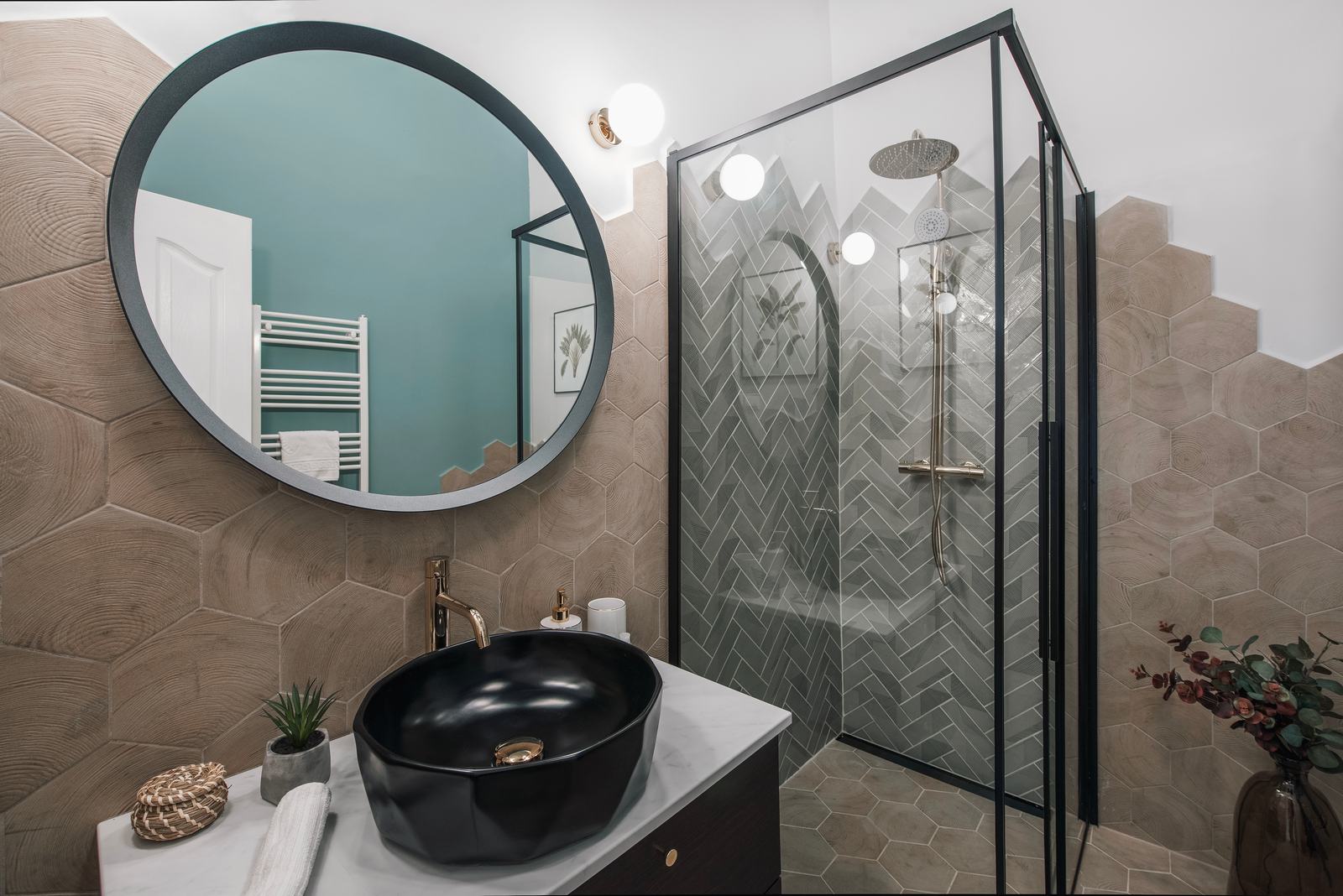 27 m2-es kis lakás Budapest belvárosában, optimálisabbra hangolt új elrendezés galériával 27 m2-es kis lakás Budapest belvárosában, optimálisabbra hangolt új elrendezés galériával