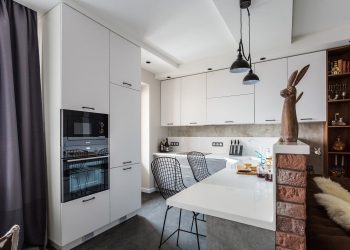 Anya és lánya, egy csau-csau és egy cica 80m2-en, háromszobás otthon karakteres, loft stílusú elemekkel