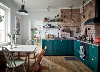 Elbűvölő konyha, kellemes színpaletta, jó elosztás külön helyiségekkel, gyerekszobával 75m2-en