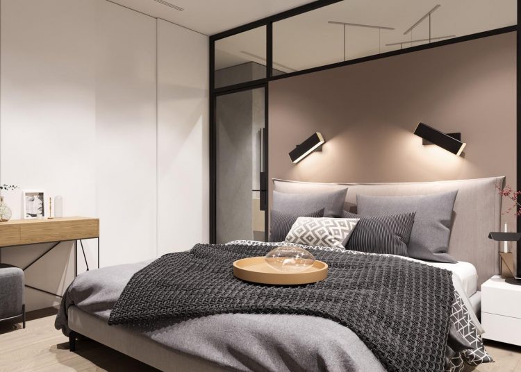 Hálószoba fal ágy mögött, két szélén és mennyezet alatt sávban tükrökkel díszítve