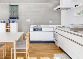 Látványos felújítás bontás nélkül? Easy Cover Pro falburkolat