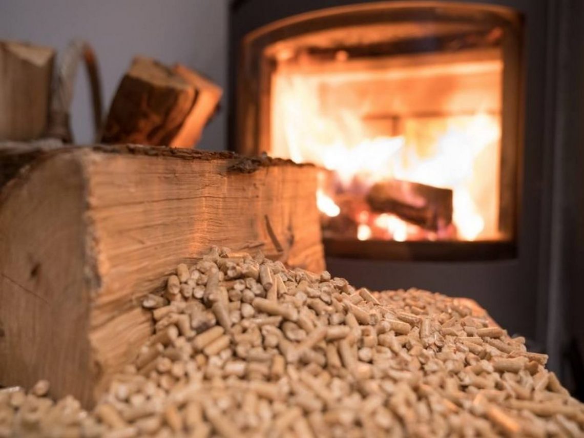 Fűtési rendszert tervez? Tudja meg miért érdemes fatüzelésben is gondolkodni!