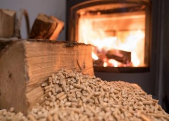 Fűtési rendszert tervez? Tudja meg miért érdemes fatüzelésben is gondolkodni!