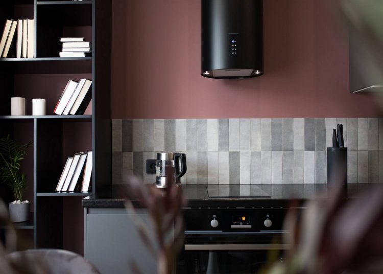 Stílusos felújítás, egyszobás lakás berendezése egyszerű, de karakteres és kényelmes megoldásokkal, 38m2