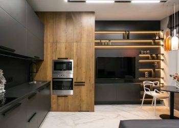 Hogyan lehet igényesen élhetővé varázsolni egy 27m2-es mini lakást, modern, multifunkciós megoldásokkal