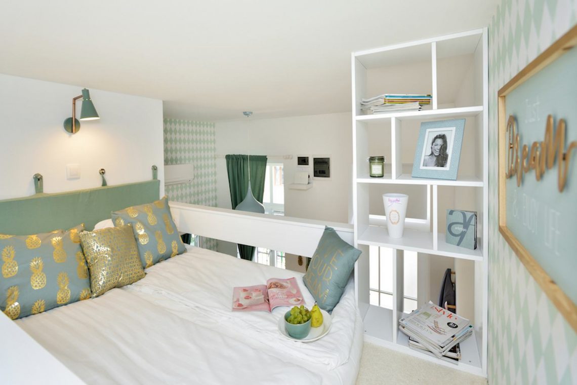 Kárómintás mentazöld kuckó - mini otthon 19m2-en, galériával