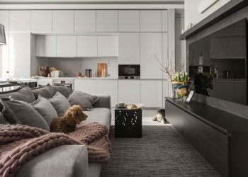 Semleges színpaletta szépen alkalmazva család 67m2-es otthonában