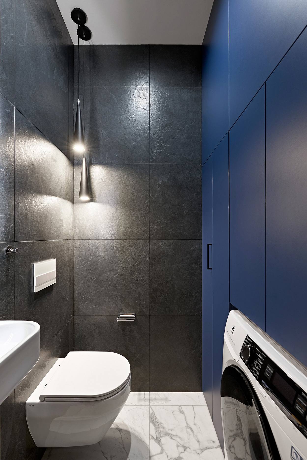 Szép részletek, funkcionalitás, természetes anyagok 74m2-en - stílusos, kényelmes lakberendezés kétszobás lakásban