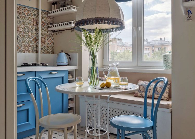 Tökéletes otthon anyának és tizenéves lányának, 43m3-en nagyon jó elosztás és remek berendezés