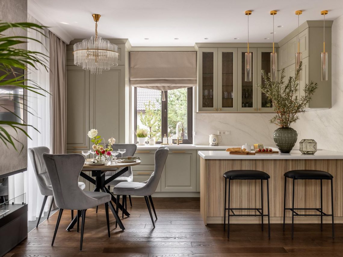 Családi ház harmonikus, stílusos, időtálló berendezése - elegáns, otthonos enteriőr 129m2-en