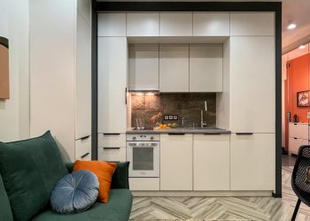 Tökéletes elosztás, stílusos és kényelmes berendezés egy mini lakásban - 25m2-es ingatlan jól átgondolt felújítása