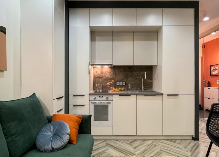 Tökéletes elosztás, stílusos és kényelmes berendezés egy mini lakásban - 25m2-es ingatlan jól átgondolt felújítása