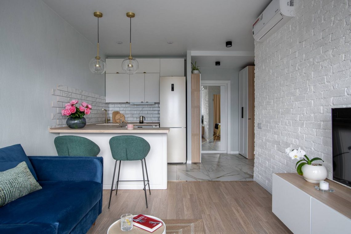 Olcsó lakásberendezés ízlésesen, minimális átalakítással 32m2-es lakásban, fiatal lány otthona