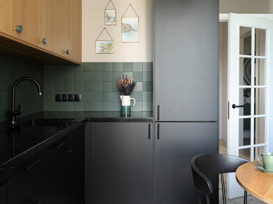 Lakberendezés frissítése 66m2-es lakásban alaprajz változtatása nélkül - fiatal pár kétszobás otthona