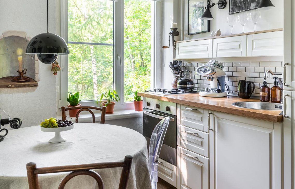 Lakberendező nélkül - család 44m2-es otthonának berendezése saját ötletekkel