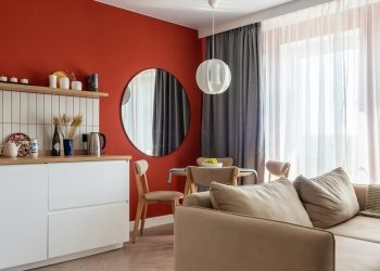 Modern és divatos berendezés 32m2-en - ötletes elrendezés, színes dekoráció fiatal lány otthonában