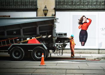 A munkaruházat evolúciója: funkcionalitástól a divatig