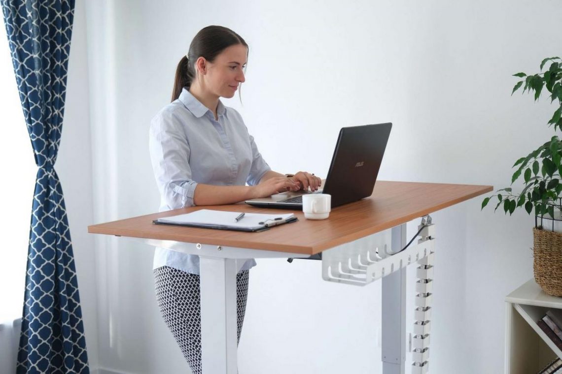 Az állítható magasságú íróasztalok főbb típusai